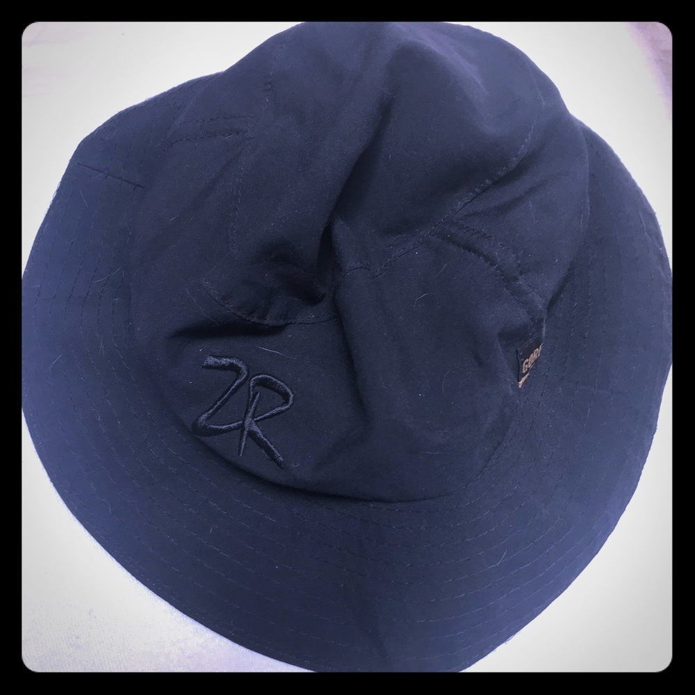 Black Zero Restriction Lightweight Goretex Hat